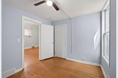 268 Winona Street E, Saint Paul, MN 55107 - Photo 12