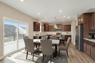 7295 Geneva Ct, Hugo, MN 55038 - Photo 12
