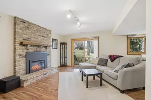 1509 W 140th St, Burnsville, MN 55337 - Photo 20