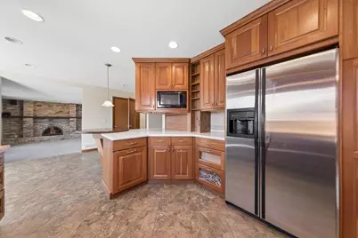 4363 Bramblewood Avenue, Vadnais Heights, MN 55127 - Photo 10