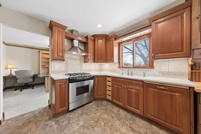 4363 Bramblewood Avenue, Vadnais Heights, MN 55127 - Photo 12