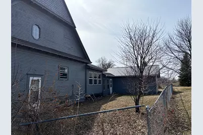 201 5th Street N, Grove City, MN 56243 - Photo 2