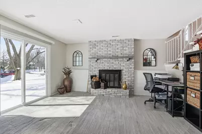 817 Evergreen Circle, Burnsville, MN 55337 - Photo 18