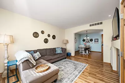 9651 Belmont Lane, Eden Prairie, MN 55347 - Photo 4