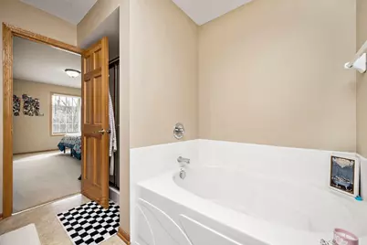 9651 Belmont Lane, Eden Prairie, MN 55347 - Photo 14