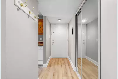 831 Old Settlers Trail #3, Hopkins, MN 55343 - Photo 2