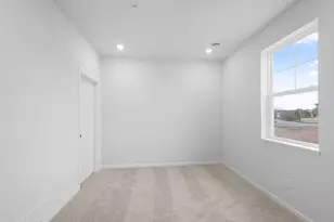 1525 Trellis Ln, West Saint Paul, MN 55118 - Photo 6