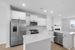 1525 Trellis Ln, West Saint Paul, MN 55118 - Photo 4