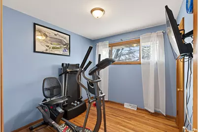 2700 64th Avenue N, Brooklyn Center, MN 55430 - Photo 14