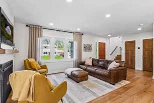 3374 Library Ln, Saint Louis Park, MN 55426 - Photo 10