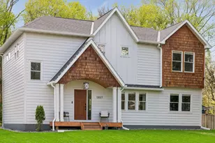 3374 Library Ln, Saint Louis Park, MN 55426 - Photo 2