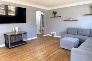 8032 Sunnyside Rd, Mounds View, MN 55112 - Photo 4