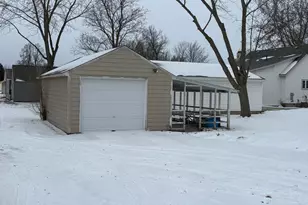 710 12th St N, Benson, MN 56215 - Photo 2