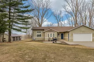 110 6th Ln NE, Oronoco, MN 55960 - Photo 1