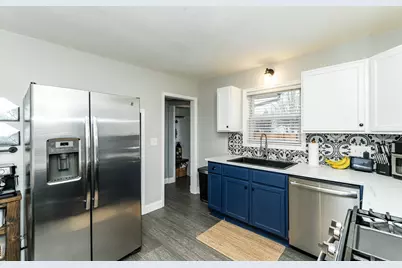 1125 6th Avenue NW, Rochester, MN 55901 - Photo 8