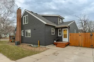 1125 6th Ave NW, Rochester, MN 55901 - Photo 2