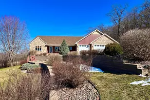 9200 County Rd 3 NW, Oronoco, MN 55960 - Photo 2