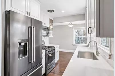 3948 Abbott Avenue S, Minneapolis, MN 55410 - Photo 8