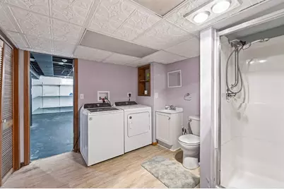 930 Hawthorne Avenue E, Saint Paul, MN 55106 - Photo 22