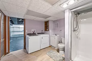 930 Hawthorne Ave E, Saint Paul, MN 55106 - Photo 22