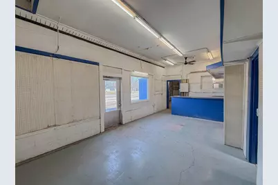 203 Park Avenue E, Renville, MN 56284 - Photo 10