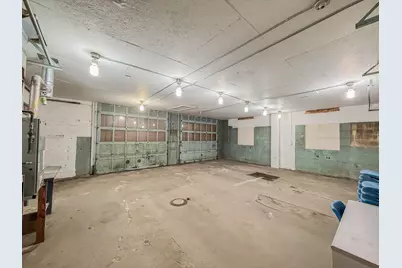 203 Park Avenue E, Renville, MN 56284 - Photo 22