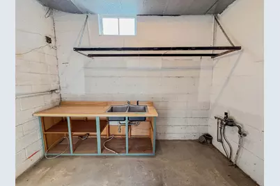 203 Park Avenue E, Renville, MN 56284 - Photo 16