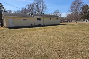 106 Center Ave W, Deer Creek, MN 56527 - Photo 24