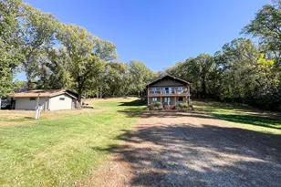 27392 Oak Point Rd, Elbow Lake, MN 56531 - Photo 4