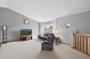 21089 Ibis Ave, Lakeville, MN 55044 - Photo 2