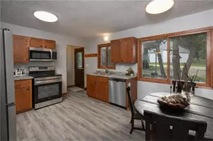 40402 Ryans Bay Rd, Zumbro Falls, MN 55991 - Photo 8