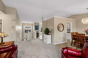 960 Saddlebrook Curve, Chanhassen, MN 55317 - Photo 10