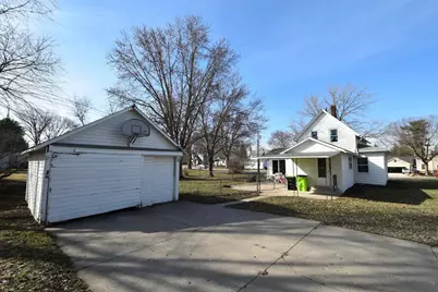 267 E 4th Street, Zumbrota, MN 55992 - Photo 28