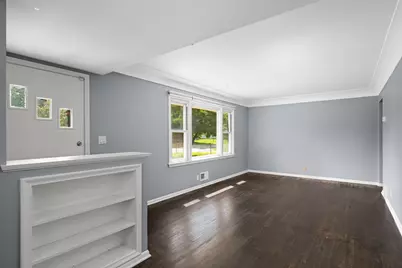 8200 16th Avenue S, Bloomington, MN 55425 - Photo 4