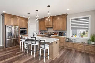 11619 E Laketowne Dr, Albertville, MN 55301 - Photo 8