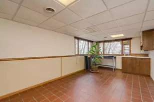 2000 Roe Crest Dr, North Mankato, MN 56003 - Photo 44