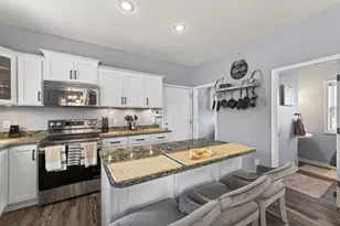 1109 Lawson Ave E, Saint Paul, MN 55106 - Photo 16