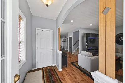 1109 Lawson Avenue E, Saint Paul, MN 55106 - Photo 6