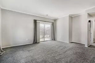 638 Village Pkwy, Circle Pines, MN 55014 - Photo 8