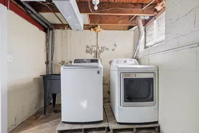 323 E 43rd Street, Minneapolis, MN 55409 - Photo 30