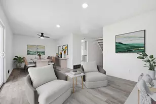 323 E 43rd St, Minneapolis, MN 55409 - Photo 8