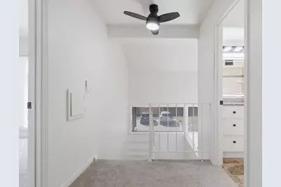 323 E 43rd Street, Minneapolis, MN 55409 - Photo 16