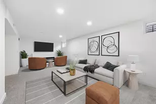 323 E 43rd St, Minneapolis, MN 55409 - Photo 26