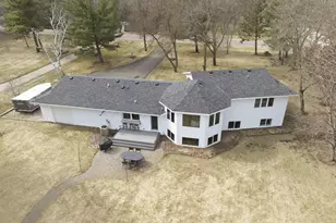 10274 Kahler Ave NE, Otsego, MN 55362 - Photo 2
