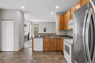 17141 90th Pl N, Maple Grove, MN 55311 - Photo 16