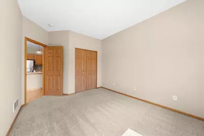 8624 Savanna Oaks #H, Woodbury, MN 55125 - Photo 12