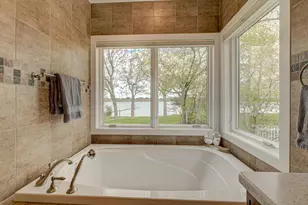 5256 Oxford St N, Shoreview, MN 55126 - Photo 22