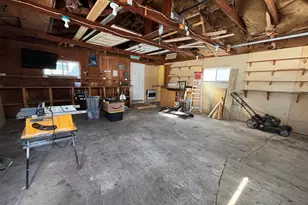 105 Arnold Ave N, Thief River Falls, MN 56701 - Photo 28