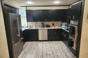 206 E Luella St, Le Roy, MN 55951 - Photo 4