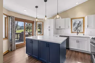 13964 Dander Ct, Rosemount, MN 55068 - Photo 10